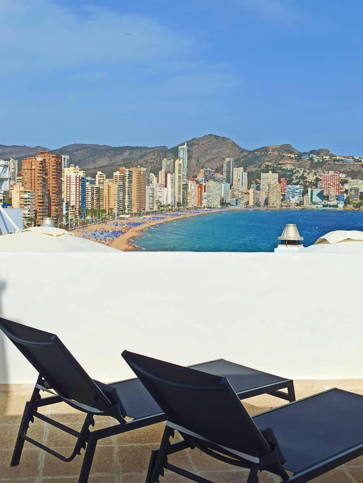 Vistas Del Mar Apartment ベニドルム エクステリア 写真